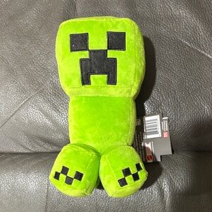 Minecraft creeper plush toy